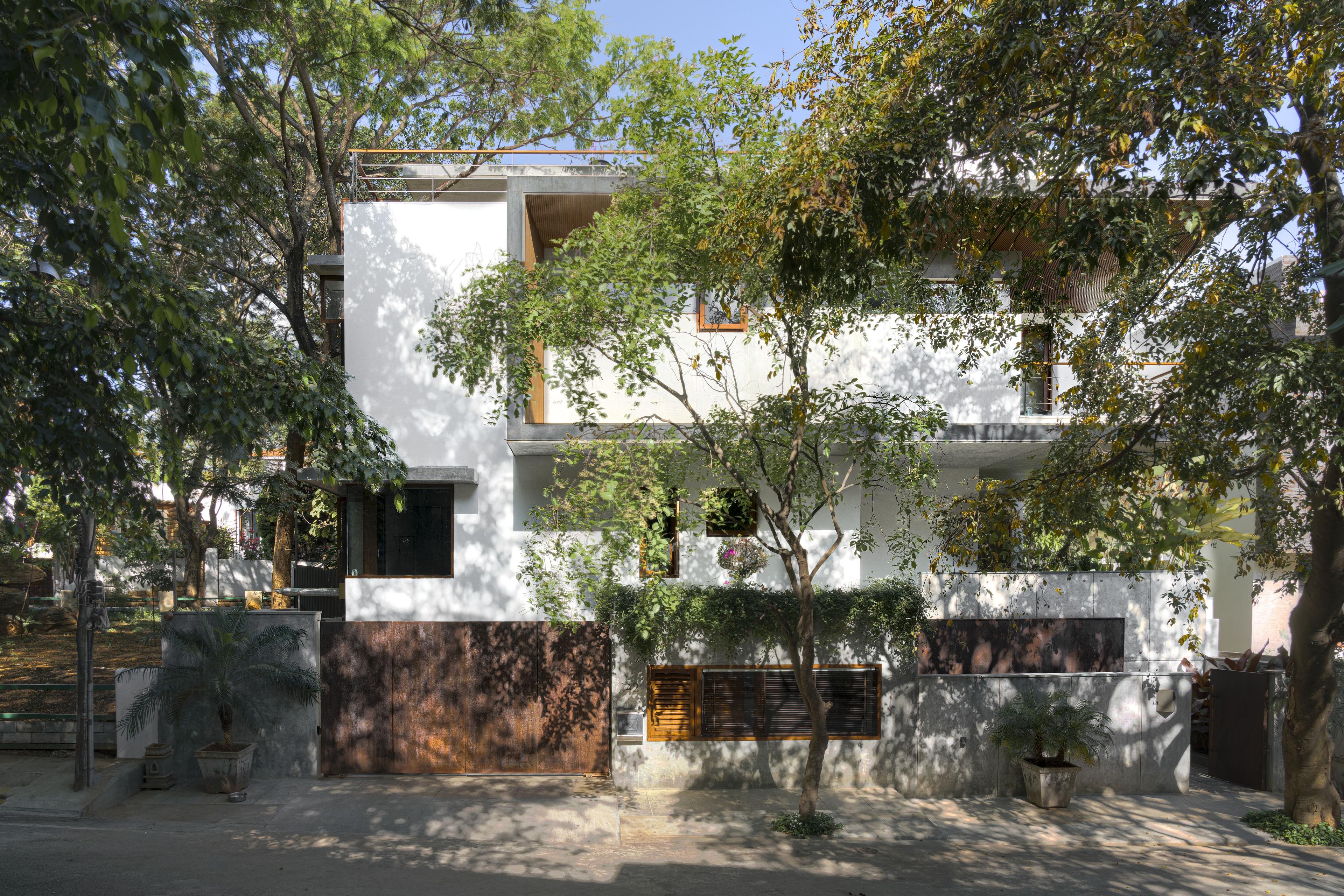 House By The Park preview